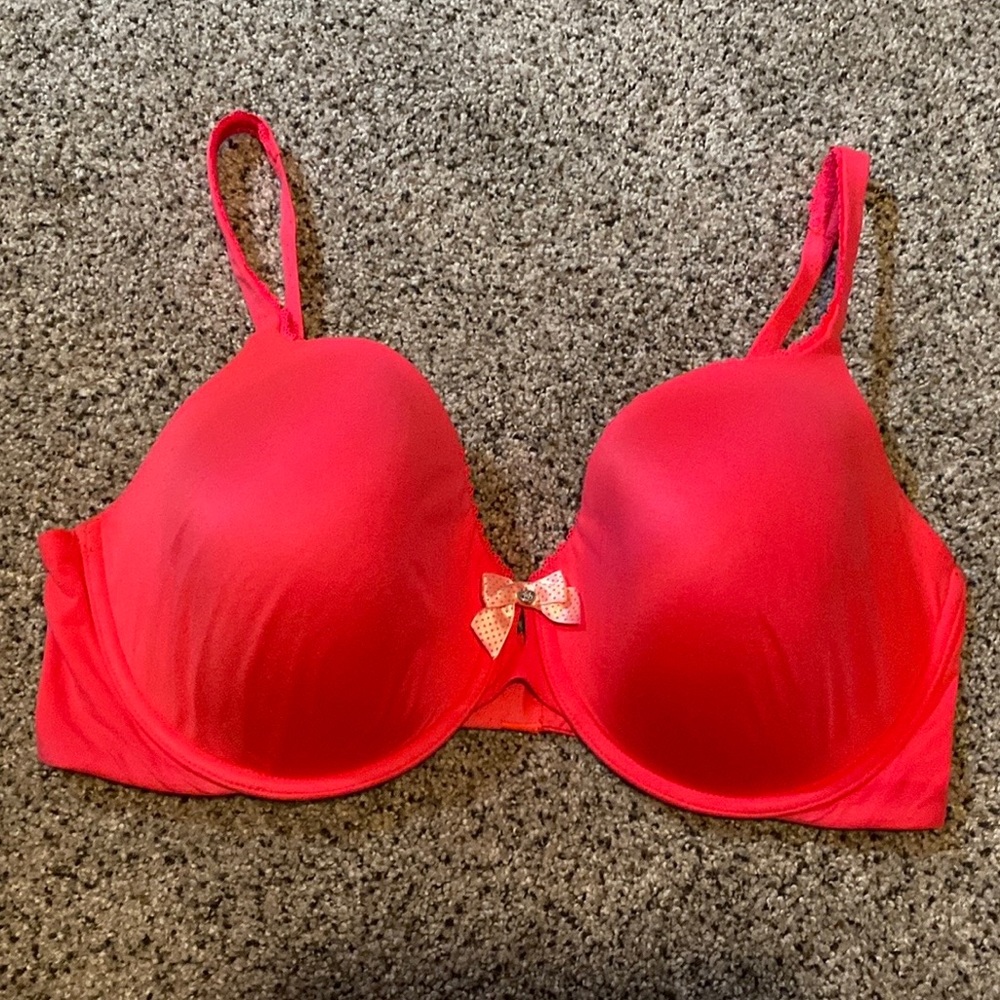 Used Victoria’s Secret Hot Pink 38DD Bra